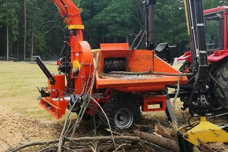 Sztuka samodzielnego budowania: jak stworzyć efektywny rębak do drewna