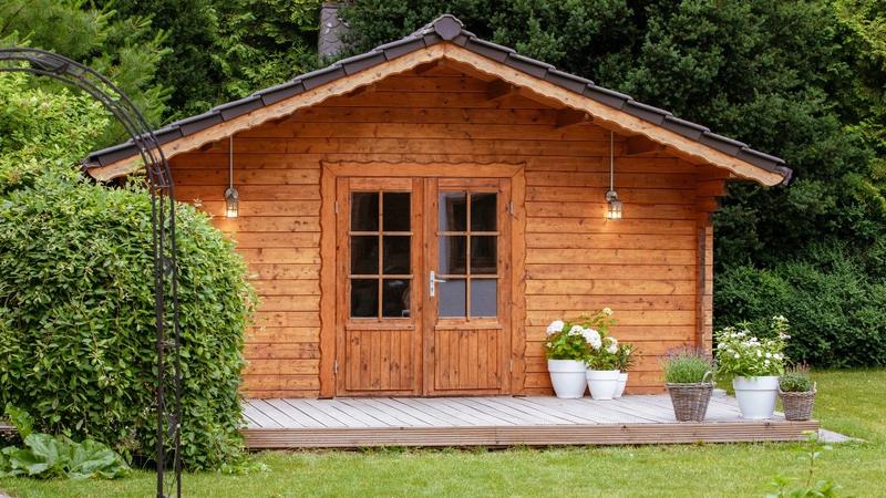 Proste sposoby na to, jak tanio zbudować domek na działce