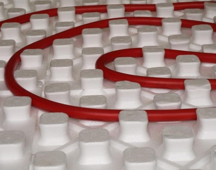 Koszty i oszczędności styropianu do podłogówki