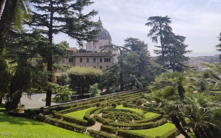 Czy warto odwiedzić ogrody watykańskie, czy są płatne?