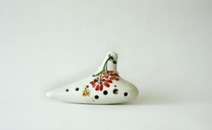 Jak efektywnie używać farb naszkliwnych w swojej twórczości artystycznej?