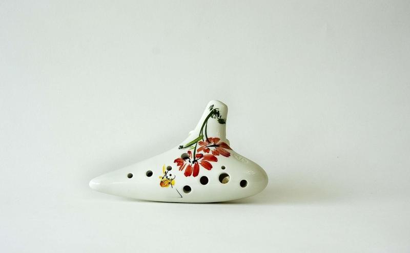 Jak efektywnie używać farb naszkliwnych w swojej twórczości artystycznej?